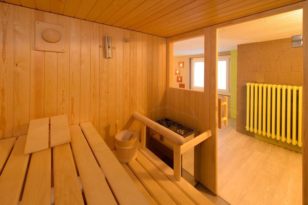 Apartment Efeu "Mit Stil & Tradition" Grächen Dış mekan fotoğraf