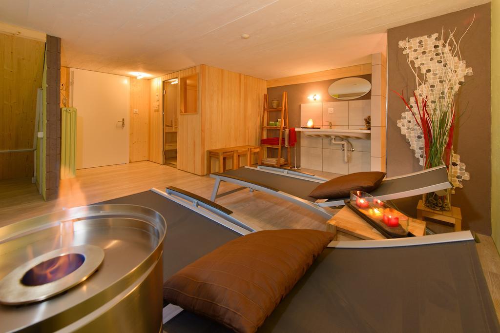 Apartment Efeu "Mit Stil & Tradition" Grächen Dış mekan fotoğraf